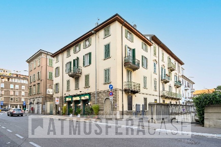 Foto Appartamento in Via Andrea Fantoni 4, Bergamo Borgo Palazzo di 140 m²