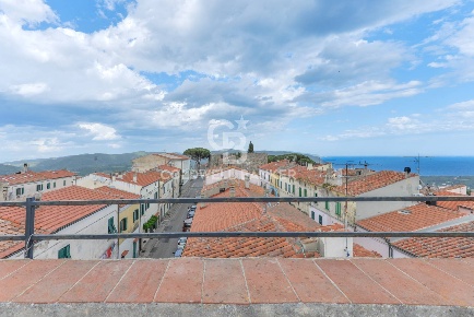 Foto Appartamento in Via Vittorio Emanuele di San Piero, Campo nell'Elba