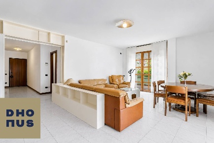Foto Appartamento in Via Borgo Palazzo 97, Bergamo Borgo Palazzo di 137 m²