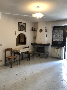 Foto Appartamento in Via Bouvier, Cesana Torinese Centro di 50 m²