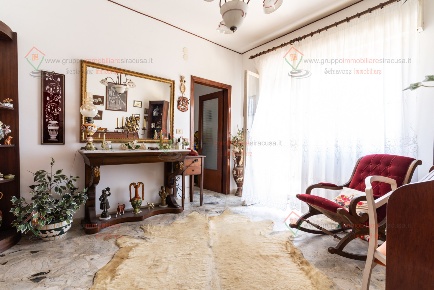 Foto Attico a Siracusa Grottasanta - Tunisi di 222 m² con 7 locali