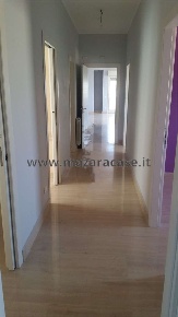 Foto Appartamento a Mazara del Vallo di 180 m² con 5 locali in vendita