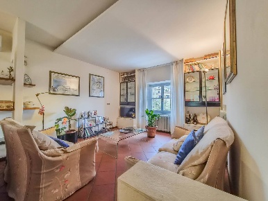 Foto Case semi ndipendenti a Lucca Ponte a Moriano di 155 m² con 4 locali