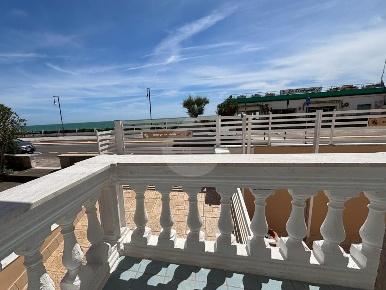 Foto Appartamento in LUNGOMARE NAZARIO SAURO, Minturno di 90 m² in affitto