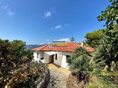 Foto Appartamento in Via Soprana 21, Andora Marina Di Andora di 113 m²