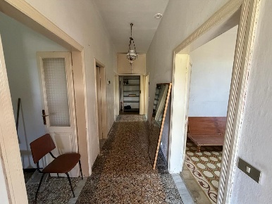 Foto Case semi ndipendenti in Via dei Pini 2, Luni Casano Dogana Isola
