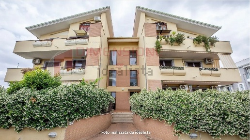 Foto Appartamento in Via Roccaspinalveti, Roma Castelverde di 50 m²