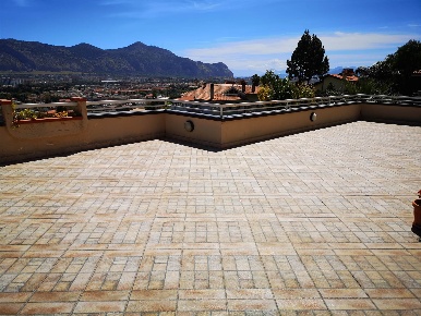 Foto Appartamento in Via Lewis Carrol, Palermo Cardillo di 200 m²