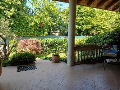 Foto Villa unifamiliare in VIA FIRENZE, Pieve Fissiraga di 211 m²