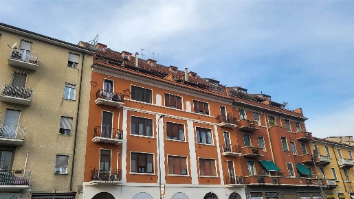 Foto Appartamento in via Biella, Milano Famagosta di 57 m² con 3 locali