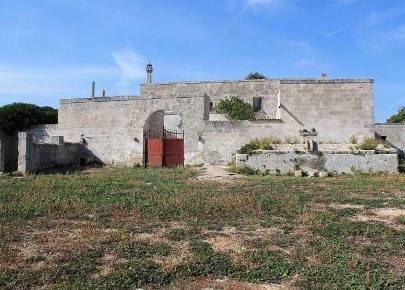 Foto Rustico a Grottaglie di 1400 m² con 20 locali in vendita