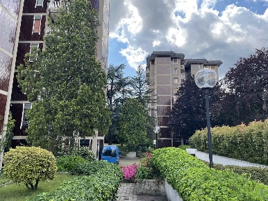 Foto Appartamento in VIA DEI CICLAMINI  6, Milano Primaticcio di 98 m²
