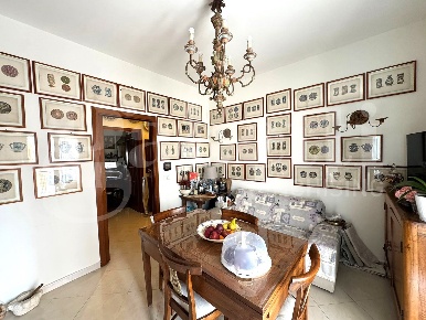 Foto Appartamento in Tommaso D'Aquino, Bari Poggiofranco di 115 m²