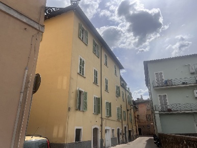 Foto Appartamento in del Comune Vecchio, Terni Centro Storico di 125 m²