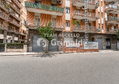 Foto Negozio in Via luigi guercio 285, Salerno Irno - Brignano di 65 m²
