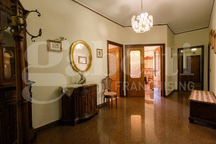 Foto Appartamento in Via San Felice 27, Vasto di 150 m² con 5 locali