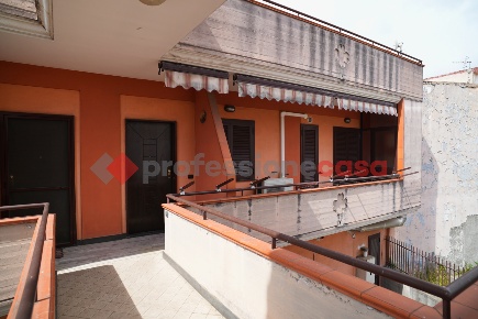 Foto Appartamento in Via Aquino 3, Scafati Centro di 80 m² con 3 locali
