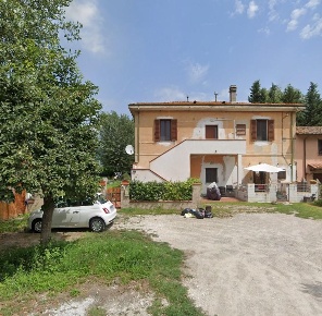 Foto Appartamento a Vicopisano Centro di 104 m² con 4 locali in vendita