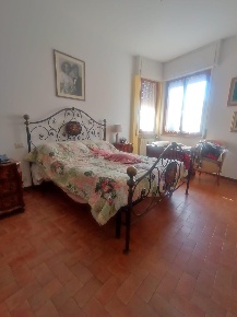 Foto Appartamento a Carrara Marina di Carrara di 100 m² con 5 locali