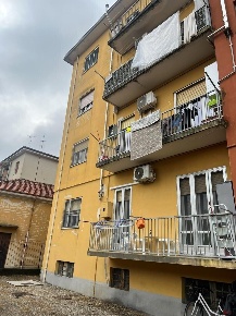 Foto Appartamento a Mortara Centro di 83 m² con 4 locali in vendita