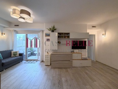 Foto Appartamento a Massa Centro di 90 m² con 4 locali in vendita