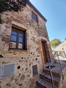 Foto Appartamento a Murlo di 97 m² con 5 locali in vendita