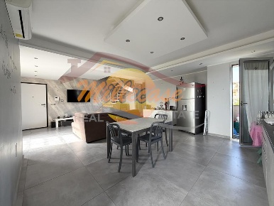 Foto Appartamento in VIALE GARRONE, Melilli di 100 m² con 3 locali