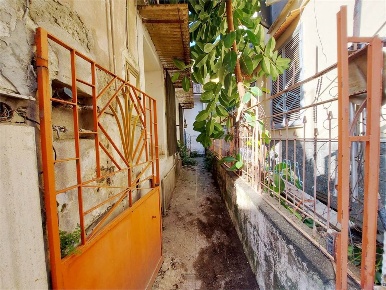 Foto Villa unifamiliare in Corso Umberto I, Caivano Centro di 77 m²