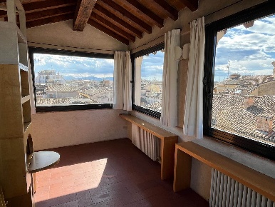 Foto Appartamento a Parma Centro Storico di 132 m² con 5 locali in vendita
