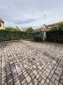 Foto Garage a Adria Centro di 1 m² in vendita