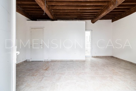 Foto Negozio a Cavezzo Disvetro di 35 m² con 1 locali in vendita