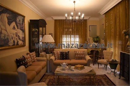 Foto Appartamento a Mazara del Vallo di 110 m² con 4 locali in vendita