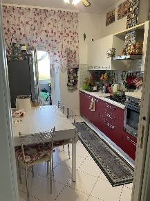 Foto Appartamento a Livorno Cisternone di 91 m² con 4 locali in vendita
