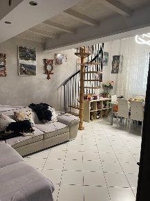 Foto Appartamento a Livorno Cisternone di 91 m² con 4 locali in vendita