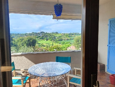 Foto Villa unifamiliare a Civitanova Marche Civitanova Alta di 328 m²