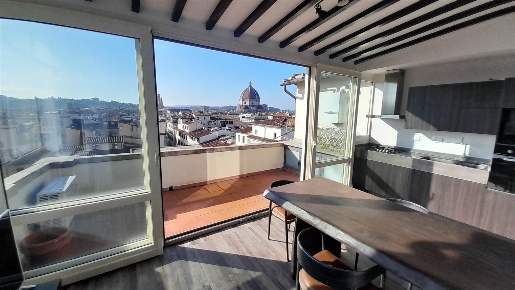 Foto Attico a Firenze San Marco - SS Annunziata di 66 m² con 3 locali