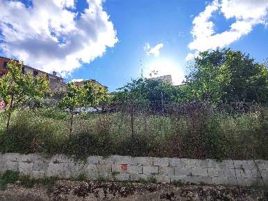 Foto Terreno edificabile in VIA FEDERICO II SNC, Montella di 340 m²
