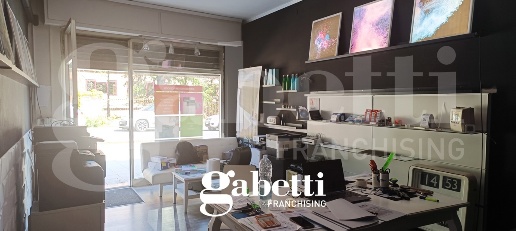 Foto Magazzino in ettore ricci, Macerata Centro di 200 m² in vendita