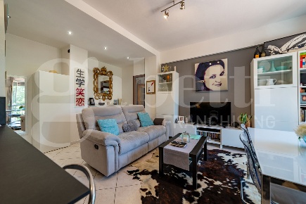 Foto Appartamento in Via Sant'Abbondio 35, Milano Chiesa Rossa di 60 m²