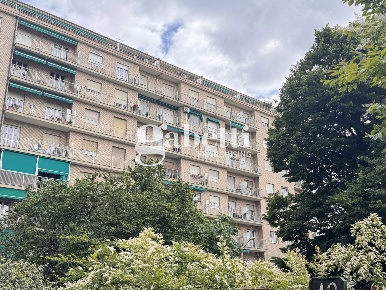 Foto Appartamento in Via MONFALCONE 4, Torino Santa Rita di 74 m²