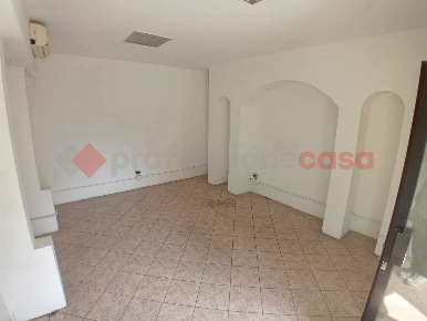 Foto Magazzino in Via contardo ferrini 69, Busto Arsizio Sant'Edoardo