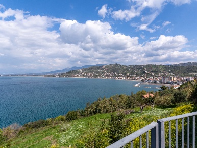 Foto Appartamento in Via FARO 1, Agropoli Centro di 36 m² in vendita