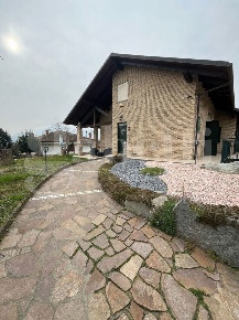 Foto Villa unifamiliare in Pianezza, Givoletto Centro di 239 m² in vendita
