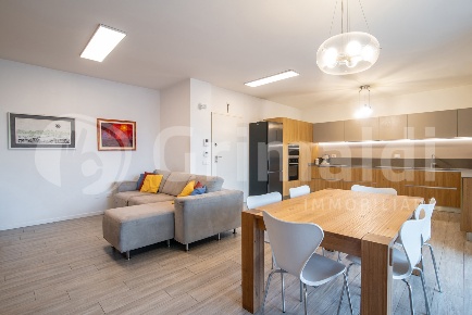 Foto Appartamento a Cadoneghe Mejaniga di 184 m² con 4 locali in vendita