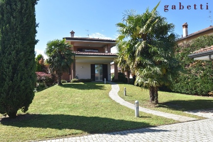 Foto Villa singola in Via tolstoj 7, Corbetta Castellazzo, Soriano, Cerello