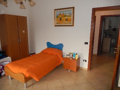 Foto Stanza in Via Doria Andrea 9, Catanzaro Catanzaro Lido di 100 m²