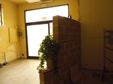 Foto Attività commerciale in via Tosco Romagnola 153, Cascina di 175 m²