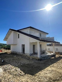 Foto Villa a schiera in via casilina 153, Torrice di 180 m² con 4 locali
