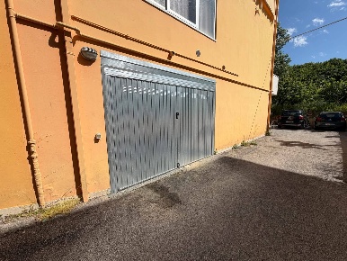 Foto Posti auto in Via Montagna dei Fiori 83, San Benedetto del Tronto