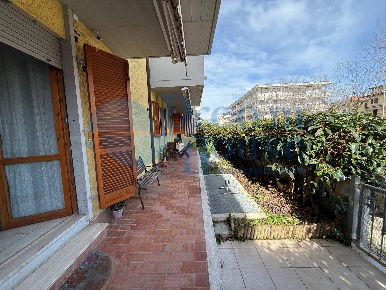 Foto Appartamento in Via Lucania, Alba Adriatica Lungomare Marconi di 68 m²